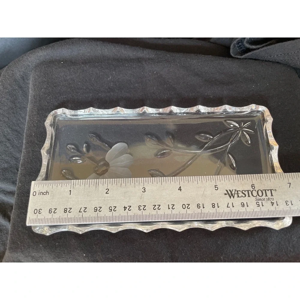 Vintage Princess House Frosted Daisy Crystal Trinket Tray and Lidded Jar Set